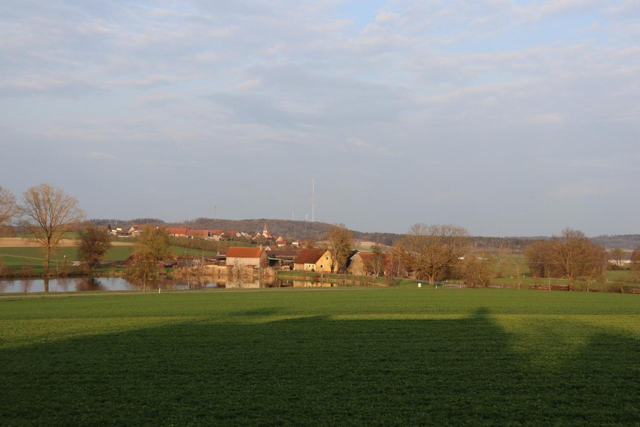 Hotel Zur Altmühlquelle à Windelsbach Extérieur photo