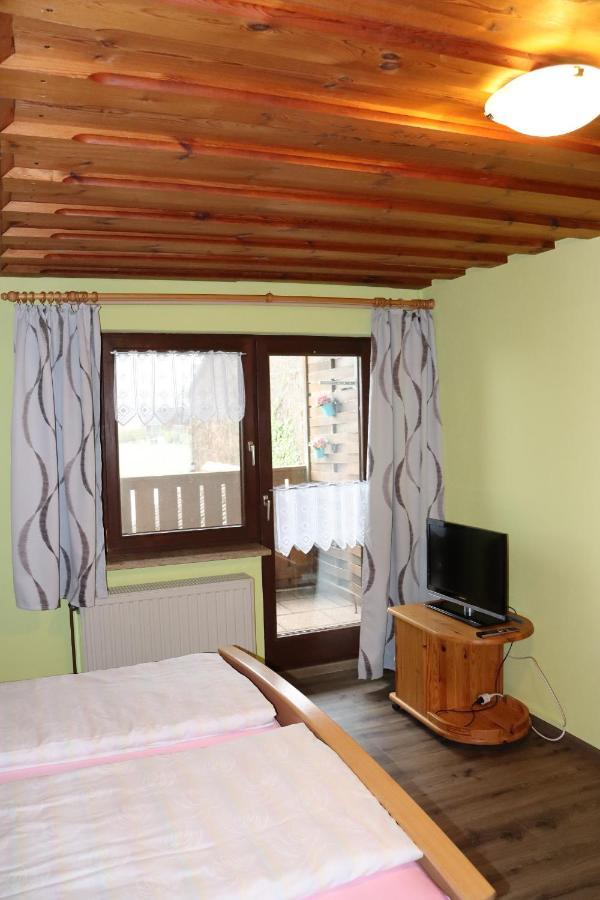 Hotel Zur Altmühlquelle à Windelsbach Extérieur photo
